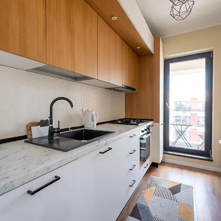 Plaza 4 * Bucharest